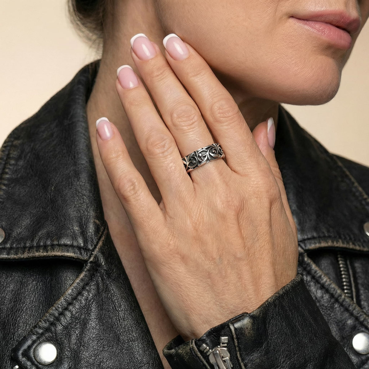 Anel Imperial de Prata 925 - Luxo Atemporal